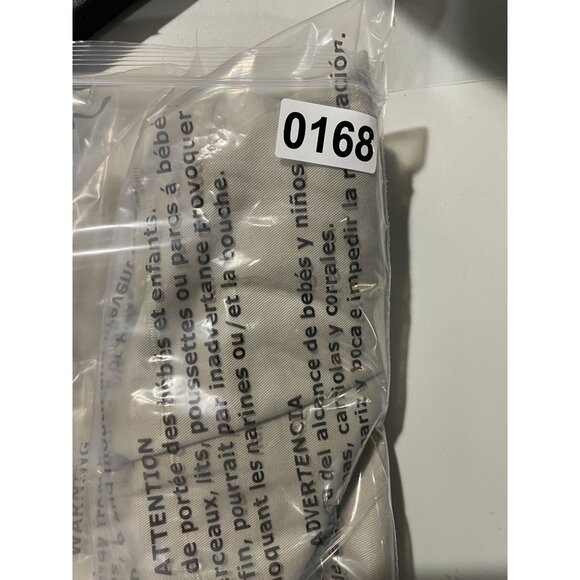 LL Bean Shorts Mens 37 Beige Chino Comfort Waist Pleated Front Zip Fly Outdoor - Picture 9 of 12